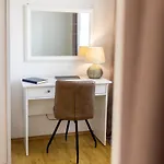 Demo * مالينسكا