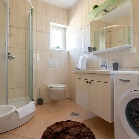 Demo Apartament *