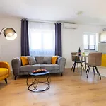 Apartament Demo *
