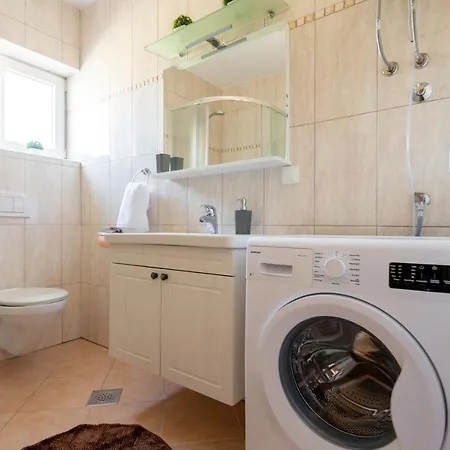 Demo Apartment *