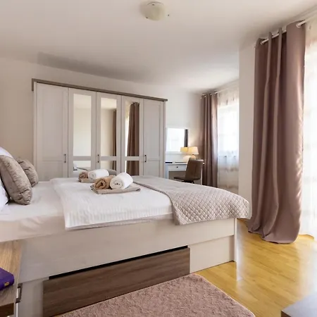 Apartment Demo *